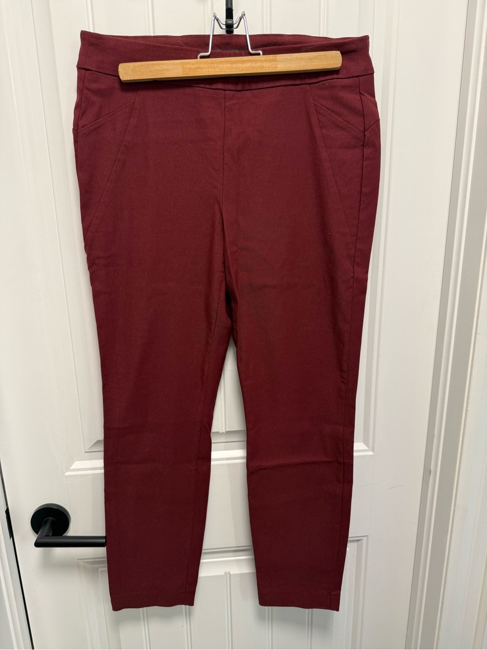 RW&CO. Slim Chinos - Burgundy